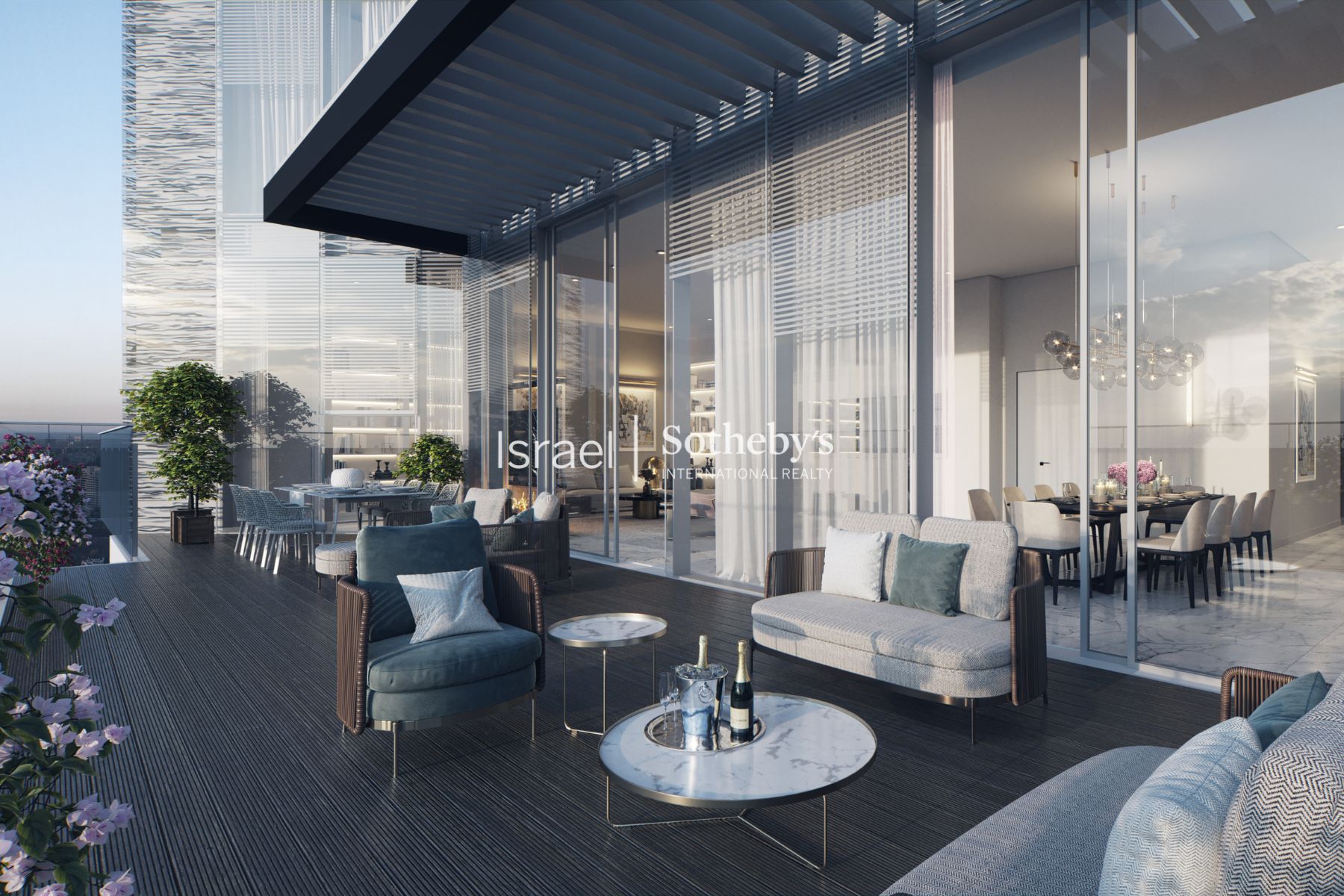 Penthouse-style Apartment in a Luxury Tower in Central Tel Aviv