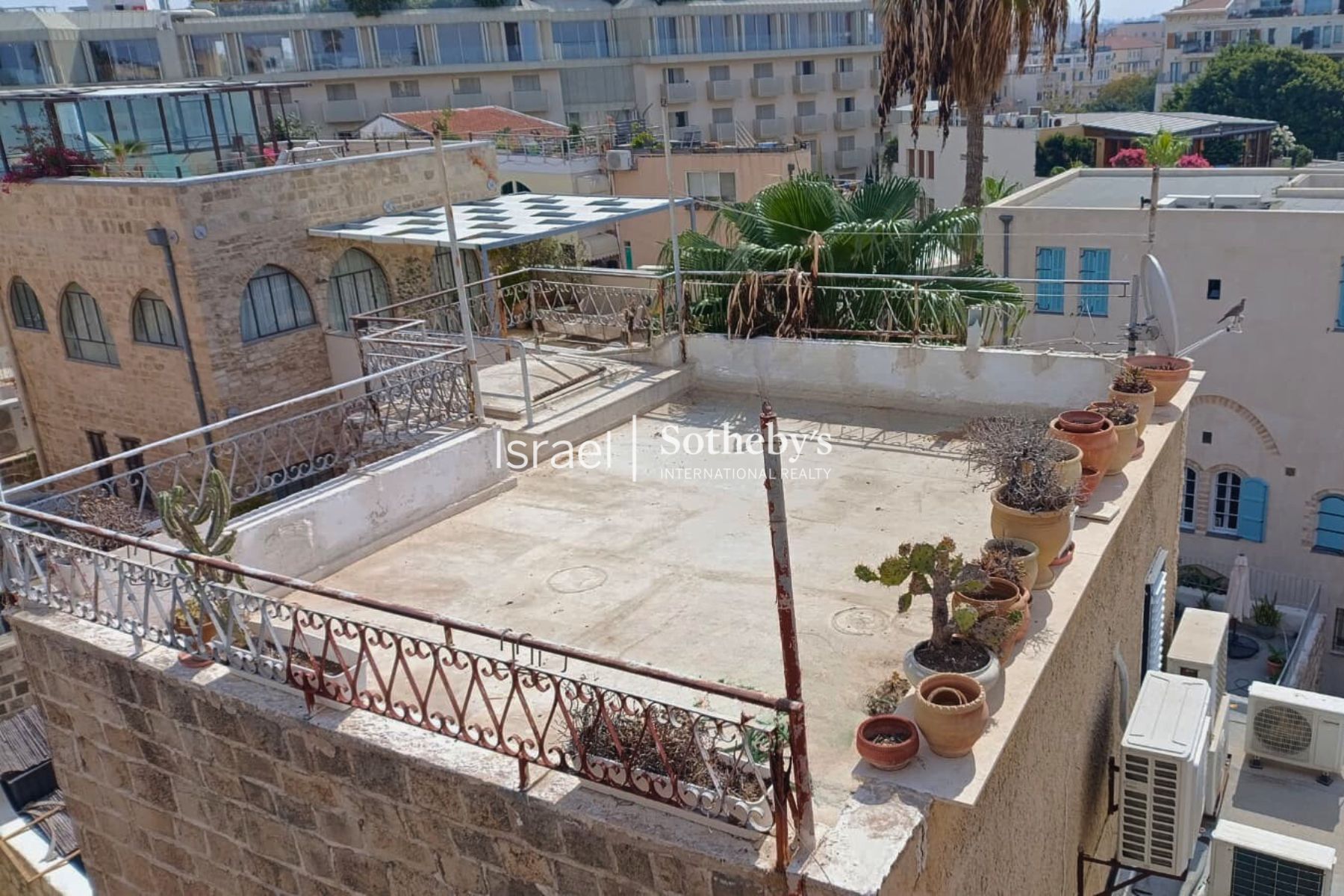 Unique Sea View Townhouse in the alleys of Old Jaffa