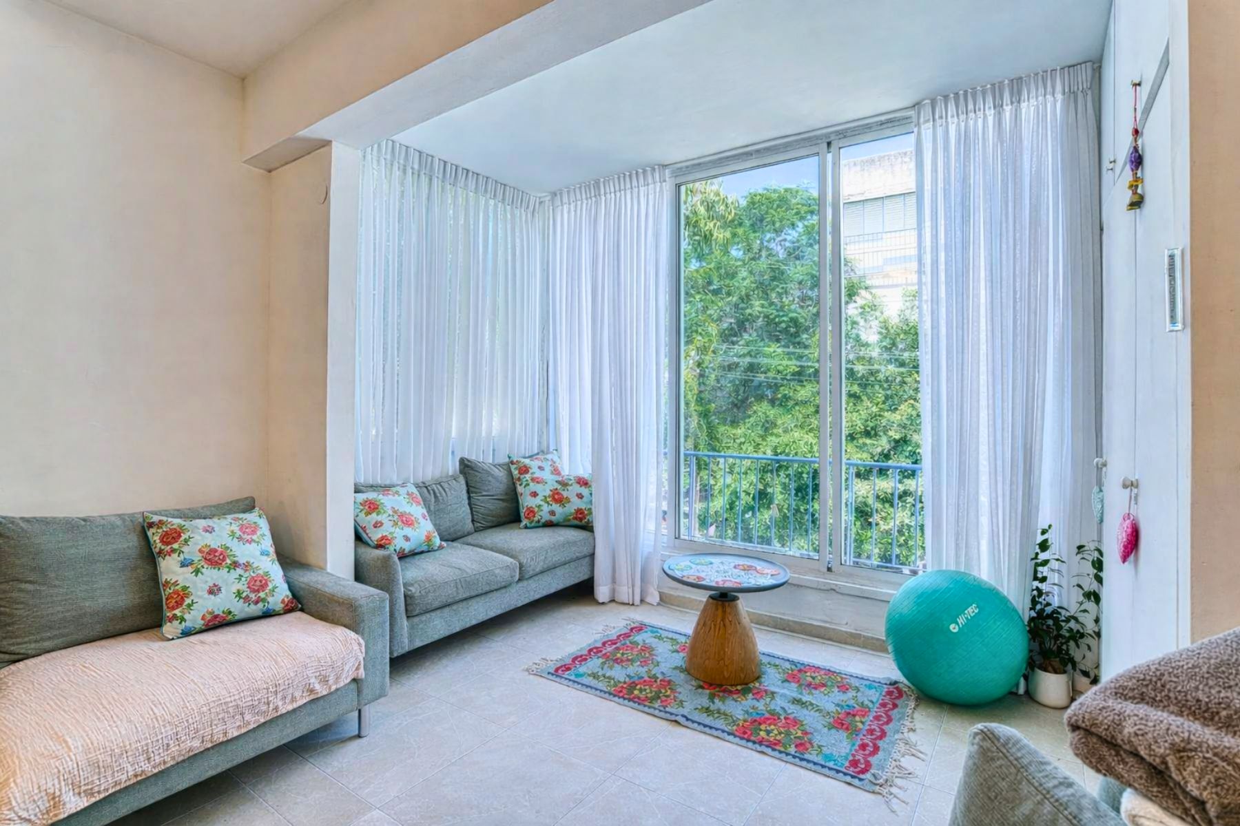 Charming Apartment in the Heart of the City