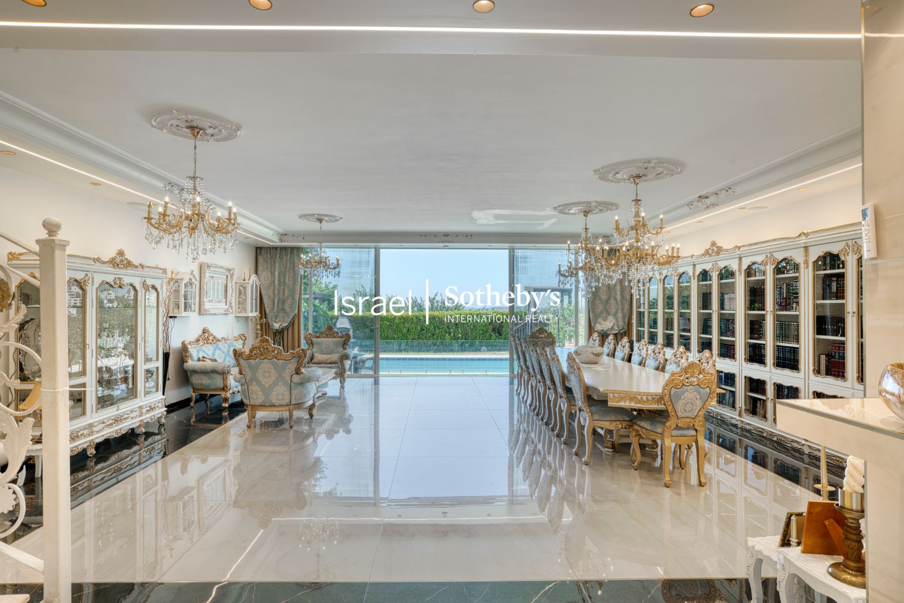 Elegant Villa with Pool in Jerusalem’s Ramot Neighborhood