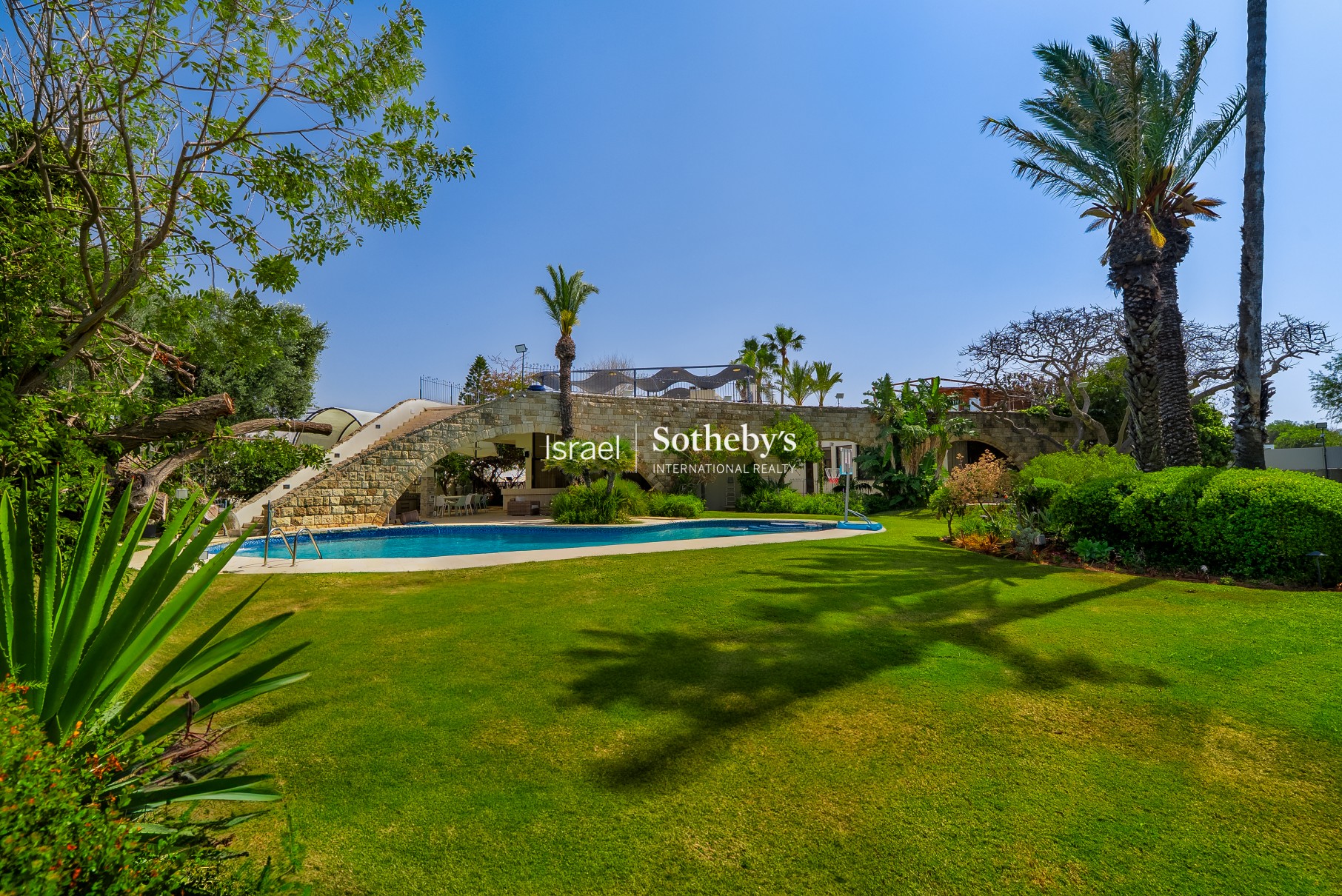Seafront Villa For Sale