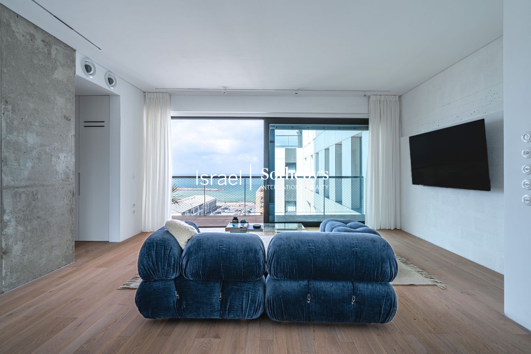 Sea View Designer Apartment Steps from the Beach